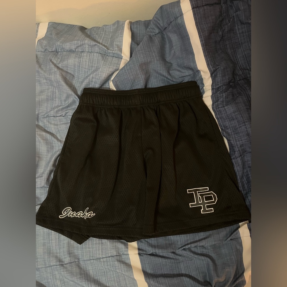 INAKA SHORTS BLACK